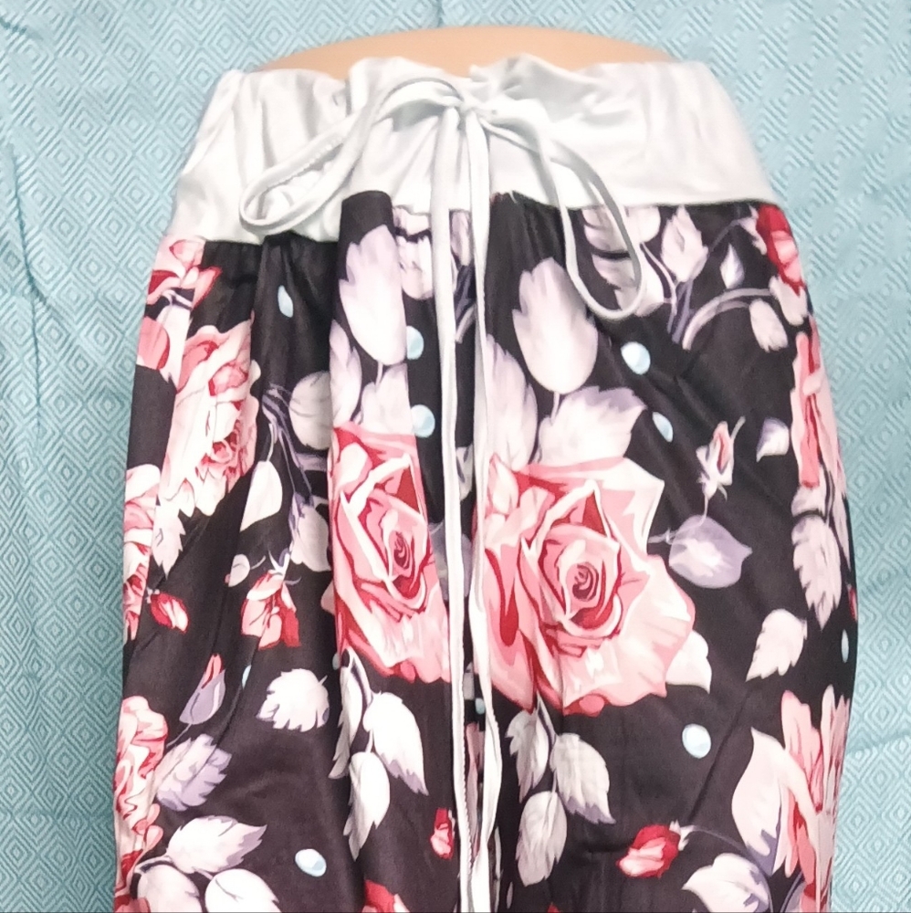 XXL Lounge Pants-Black & Pink Floral